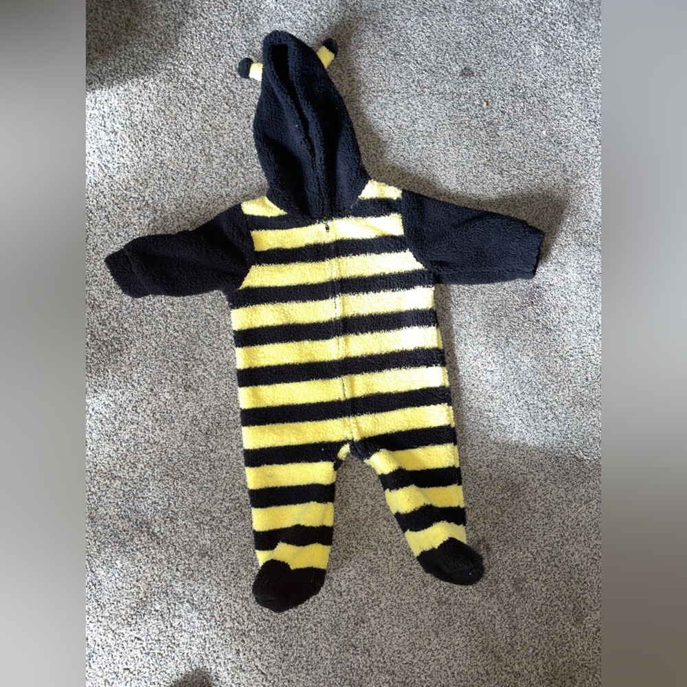 Baby bumblebee costume